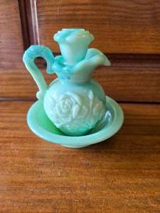 AVON Victoriana Mini Pitcher and Bowl Set 1970s