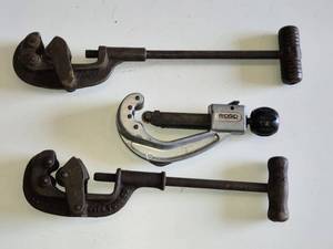 Rigid No. 152 Pipe Cutter and Saunders & Co. Pipe Cutters Lot