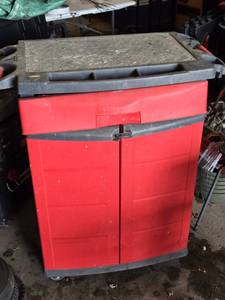 Rubbermaid Utility Cart with Drawer and Cabinet - Cracked Drawer, Difficult to pull out
