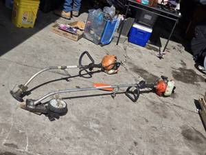Echo GT-225 and Echo String Trimmers with Accessories - For Parts or Repair