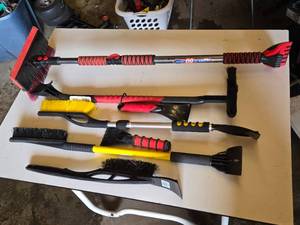 Snow Brushes and Ice Scrapers Including Extending Model