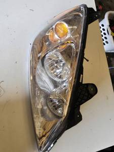 Toyota Camry Headlight Assembly