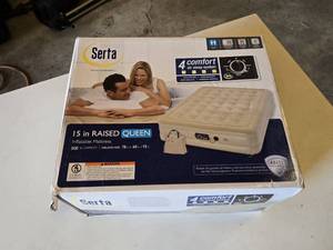 Serta 15 Inch Raised Queen Air Mattress with 4 Comfort Air Sleep System