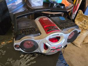 Sony CFD-G700CP Xplod Boombox - Powers On Needs a Cord, Antenna Broken