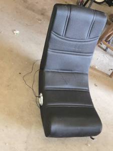 Gaming Rocker Chair with Built-in Speakers and Audio Control