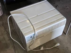 Heat Controller BG-101P 10,000 BTU Window Air Conditioner