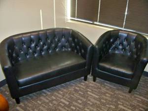 Matching Black Loveseat and Sitting Chair