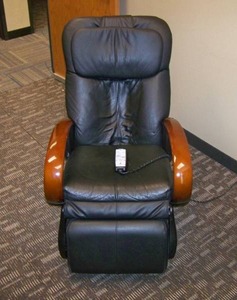 Human Touch Technology HT-10CRP (HTT-10CRPB) Home Massage Chair / Recliner with Remote Control