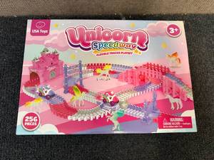 Unicorn Speedway Flexible Track Playset