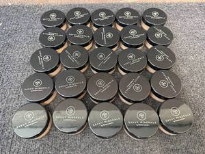 25 Jars Of Savvy Minerals Foundation
