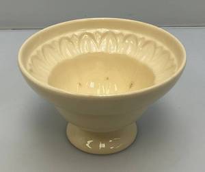 1920-1935 Villeroy &amp Boch In Mettlach Collectible Pedestal Bowl, Compote, Planter Marked 300 4 14 x 6 34