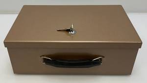 Vintage Heavy Duty Lock Box With Key 4 34 x 8 x 13