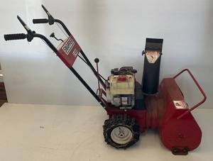 SNAPPER I-422 Snowblower (Untested) No Gas