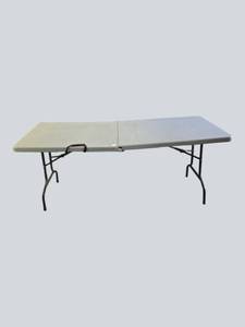 Discover the perfect solution for your special events with our 6-foot extra-long folding table