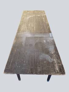 Vintage Wooden Table – Classic & Sturdy