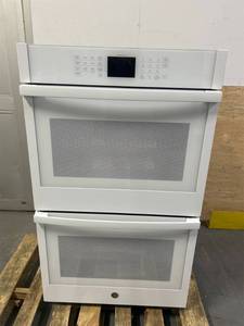 GE 30-in Smart Double Electric Wall Oven Self-cleaning (White) Model # JTD3000DNWW MSRP $2,999