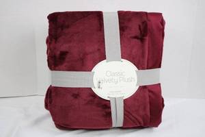 Windsor Classic Velvety Plush King Blanket - Windsor Wine, 108in x 90in