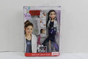 Project MC2 McKeylas Lava Lip Gloss Doll with Lip Gloss Kit - Netflix Collaboration