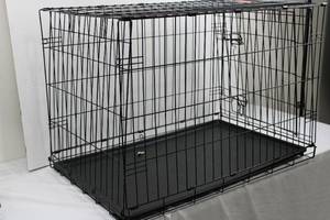 Wire Dog Crate - 3 Ft Long x 2 Ft Tall, Black
