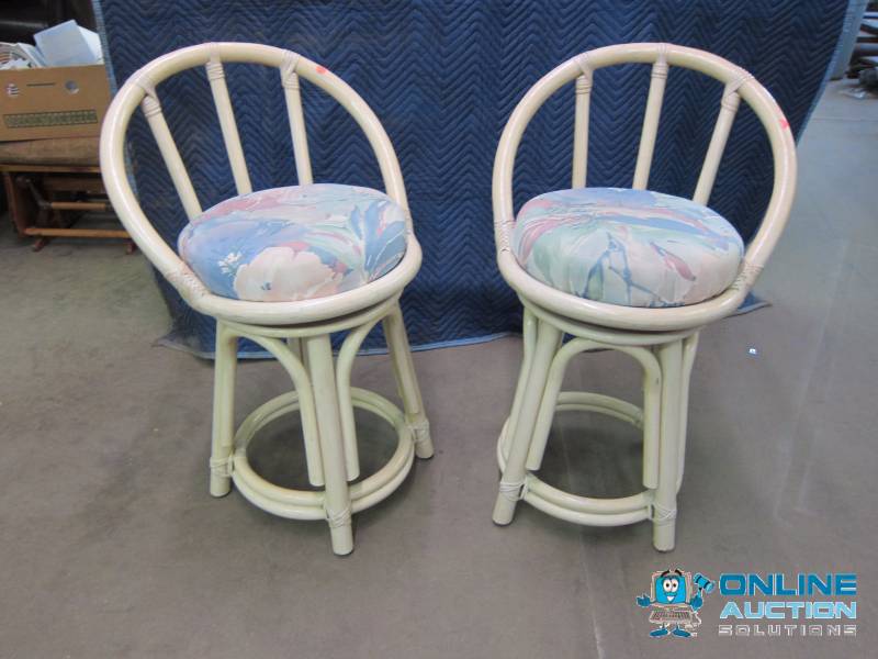 2 Swiveling Upholstered Stools