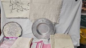 Tablecoth and Planter Lot as shown