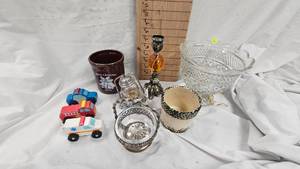 Various Vintage Pieces Lot