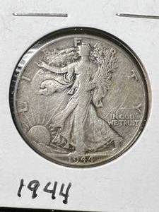 1944 US WALKING LIBERTY HALF DOLLAR