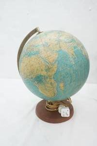 Vintage illuminated world globe (working condition unknown)
