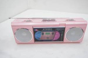 Vintage 80s90s pink GPX AMFM Stereo portable radio boombox