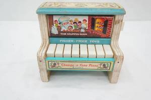 Vintage Fisher Price Change-a-Tune Piano. 3 Tunes.