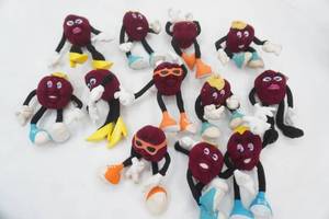 Vintage California Raisins Collectible Plush Figurines. 1988. wire arms & legs