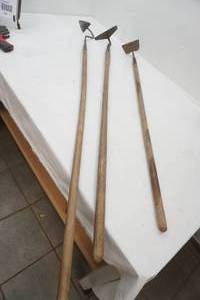 (3ct) Garden Hoes