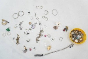 Jewelry Lot Assorted Costume Jewelry.
