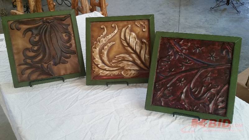 lot 45 image: Rustic Tin Wall Art