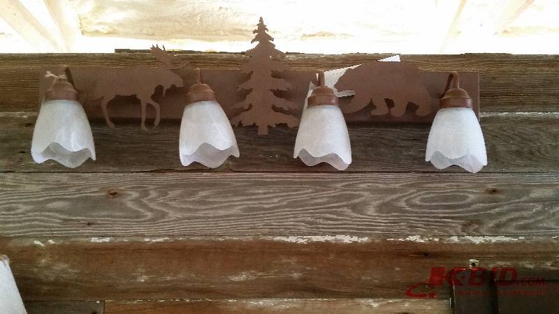 lot 118 image: Moose & Bear Vanity Light Fixture