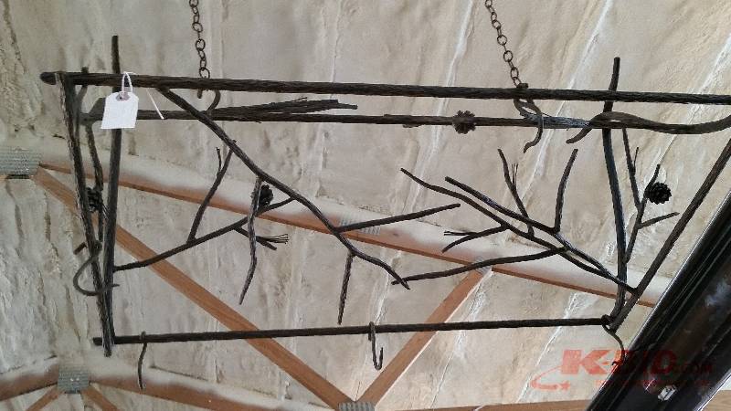 lot 168 image: Decorative Pot & Pan Rack