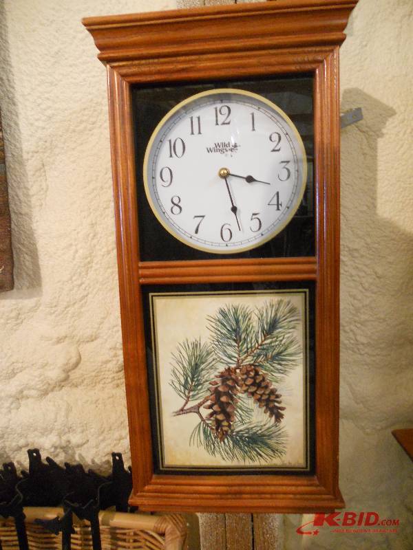 lot 32 image: Wall Clock