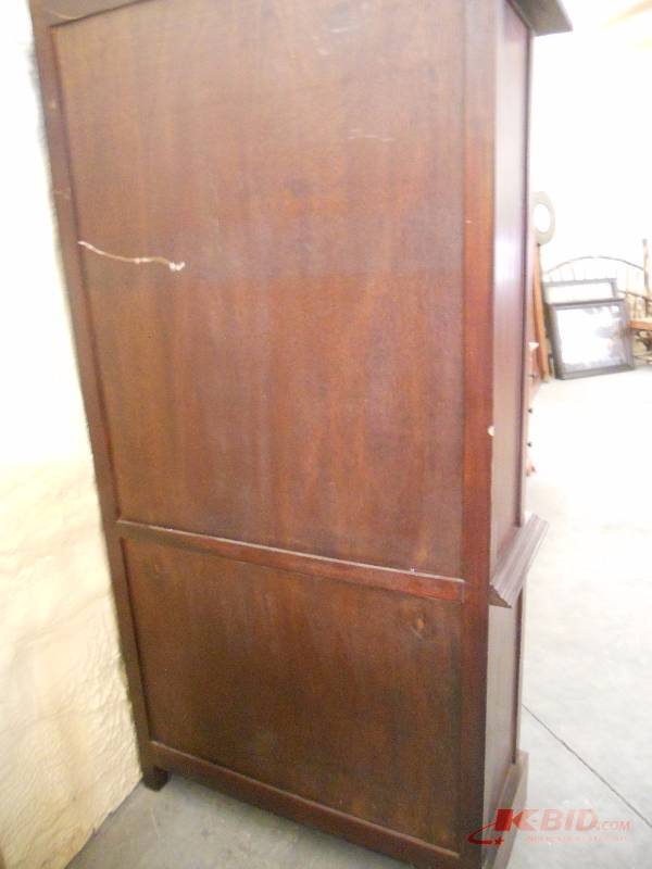 lot 157 image: Mahogany Corner Hutch