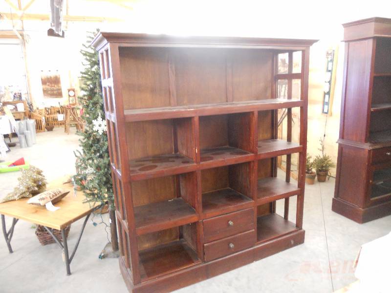 lot 159 image: Mahogany Wall Unit