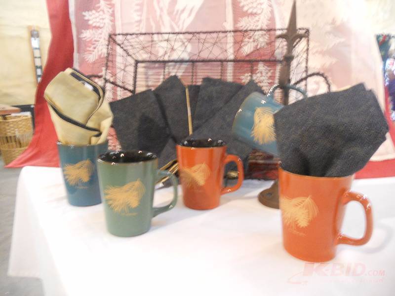 lot 172 image: 17 Piece Coffee Set