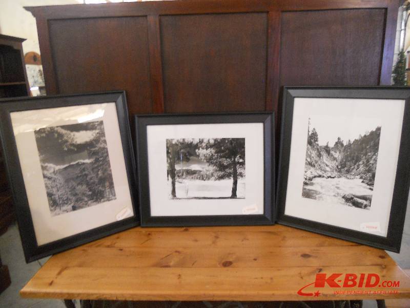 lot 207 image: CO Artist Collection -  Les Dakan
