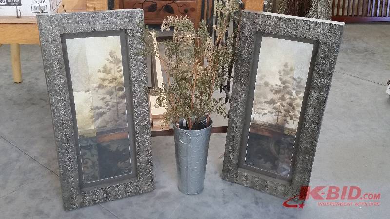 lot 213 image: Elegant Wall Art and Dcor