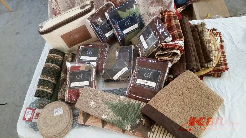 lot 225 image: Rustic Bedding and Dinning Dcor
