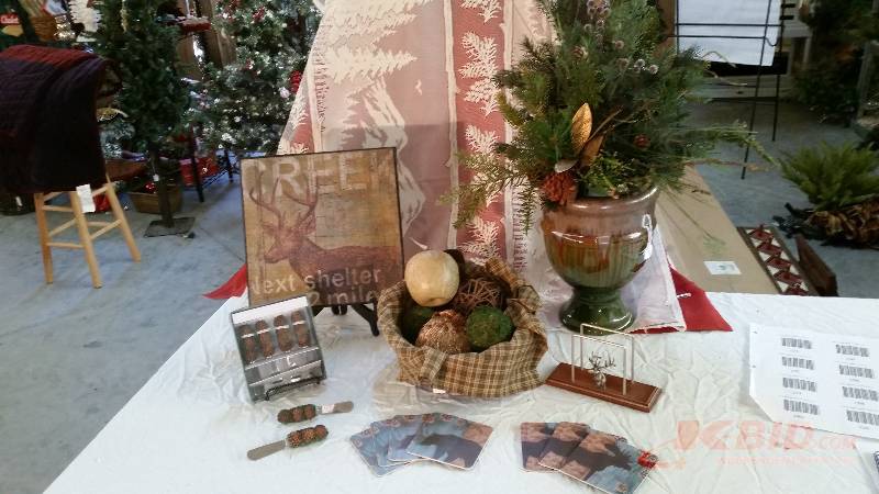 lot 200 image: Rustic Living & Dinning Dcor