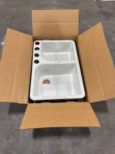 $1035 Executive Chef Cast Iron Sink 33 White