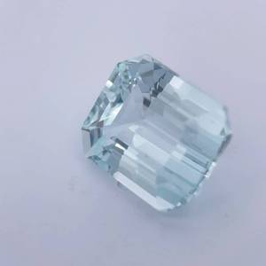 6.72 Carats Natural Aquamarine (Emerald Cut); Retail $1800 *VIDEO*
