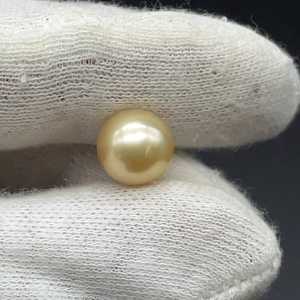 9 mm Golden South Sea Pearl