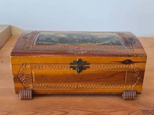 Vintage Pilgrim Village theme Carved Wooden Trinket  Jewelry Box with Latch Closure 11 x 6 x 4