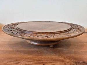 Vintage Hand carved Wood Pedestal Plate Music Box Featuring the Song Auf Wiedersehen Weggiserlied (Switzerland) 12 x 2 12