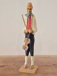 Vintage 9 14 Musician with Hardinger Fiddle theme Hand carved Wood Figurine (Norway)  Scandinavian Folk Art style  #857